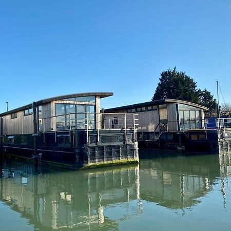Houseboat Eleuthera Bembridge Exteriör bild