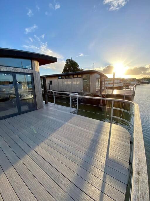 Houseboat Eleuthera Bembridge Exteriör bild